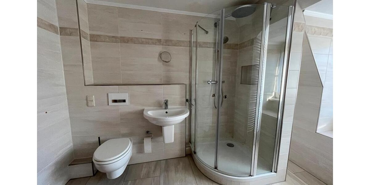 Reihenhaus Leuna - 4 Zimmer, 106 m&sup2;, 219.700&euro; | Angebot:26030080