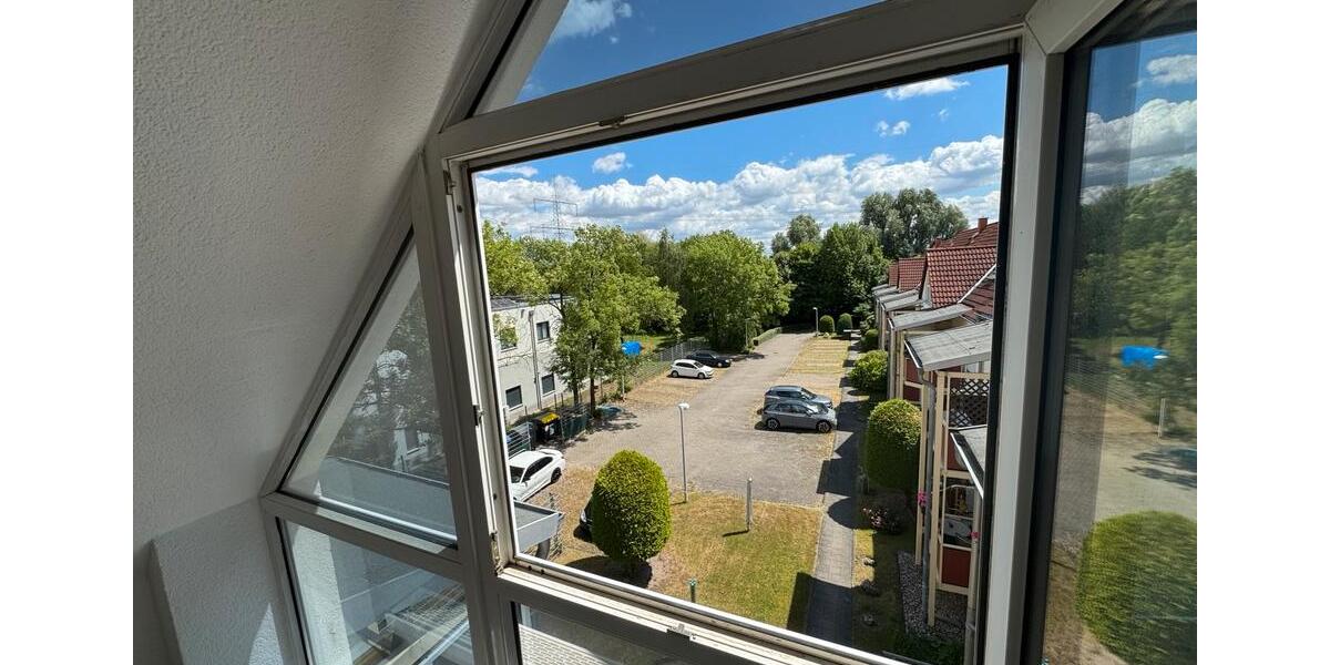 Dachgeschoßwohnung Halle (Saale) Silberhöhe - 3 Zimmer, 83 m&sup2;, 670&euro; | Angebot:24682954