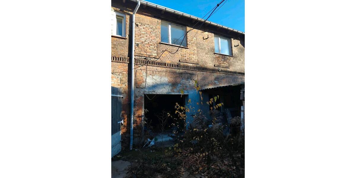 Einfamilienhaus Südliches Anhalt - 8 Zimmer, 340 m&sup2;, 53.000&euro; | Angebot:25342553