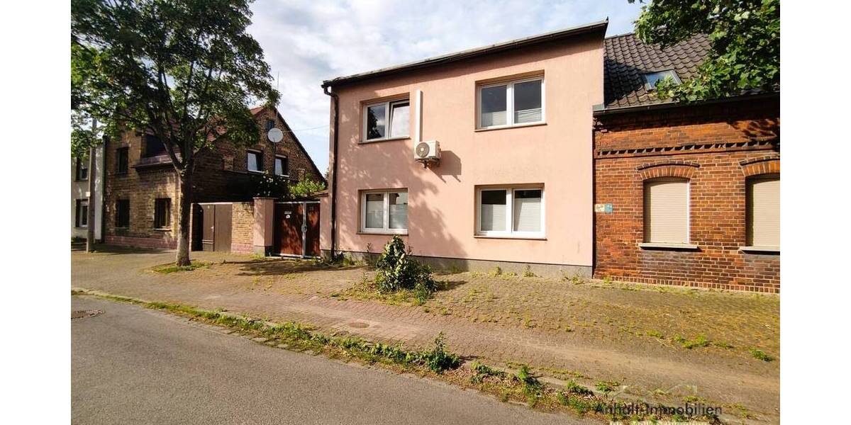 Doppelhaushälfte Bitterfeld-Wolfen Greppin - 4 Zimmer, 120 m&sup2;, 118.000&euro; | Angebot:25704653