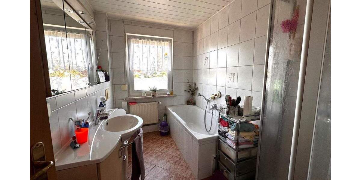 Reihenmittelhaus Halle (Saale) Silberhöhe - 5 Zimmer, 109 m&sup2;, 270.000&euro; | Angebot:25899538
