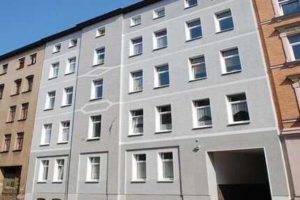 Haus Halle Freiimfelde/Kanenaer Weg - 80 Zimmer, 1.560 m&sup2;, 3.535.200&euro; | Angebot:26185976