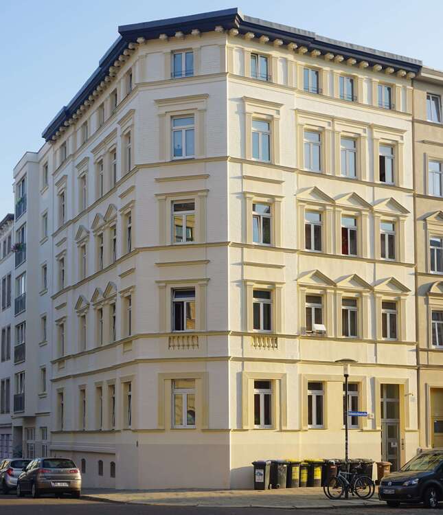 Wohnung zum Mieten in Halle 390 € 40.1 m²
