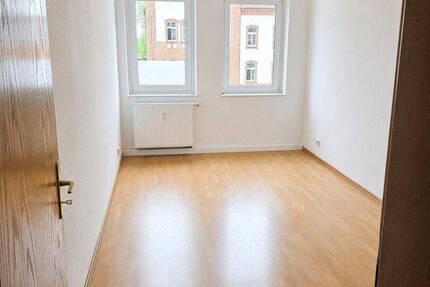 Wohnung Halle (Saale) Damaschkestraße - 2 Zimmer, 57 m&sup2;, 408&euro; | Angebot:26916703