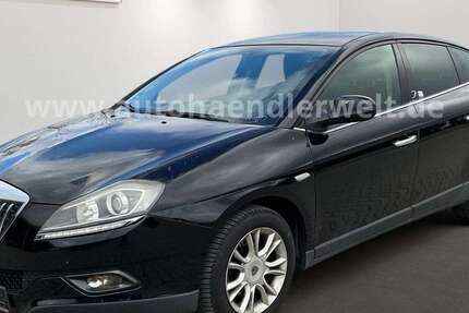 Lancia Delta 174.263 km 2.699 &euro; Sandersdorf-Brehna 06796