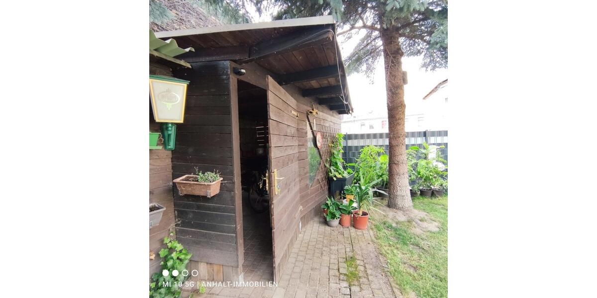 Erdgeschoßwohnung Bitterfeld-Wolfen Greppin - 3 Zimmer, 77 m&sup2;, 615&euro; | Angebot:25751600