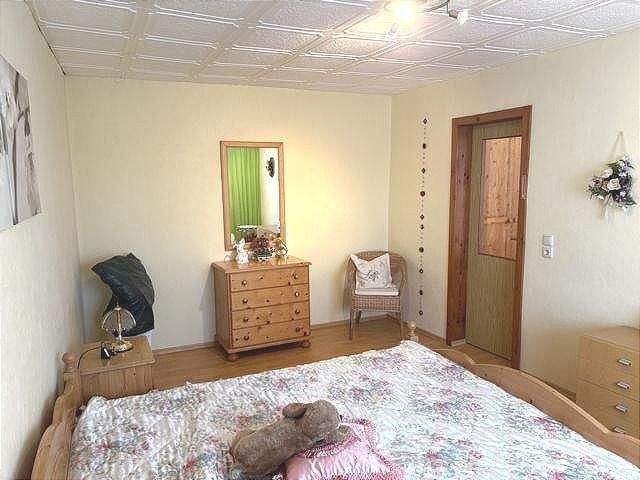 Einfamilienhaus Querfurt Landgrafroda - 4 Zimmer, 135 m&sup2;, 70.000&euro; | Angebot:25152761