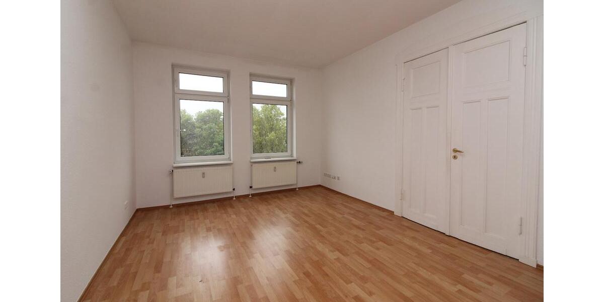 Etagenwohnung Halle (Saale) Büschdorf - 3 Zimmer, 85 m&sup2;, 595&euro; | Angebot:26659427