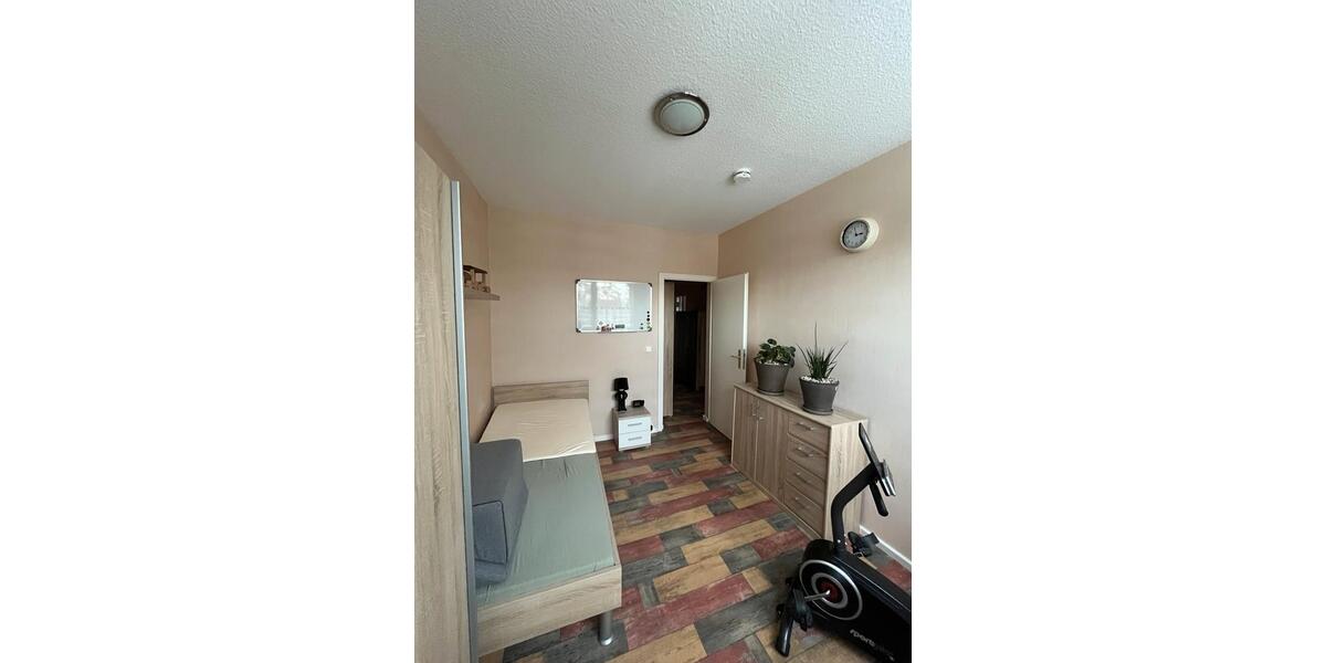 Etagenwohnung Halle (Saale) Halle-Neustadt - 3 Zimmer, 59 m&sup2;, 501&euro; | Angebot:24507029