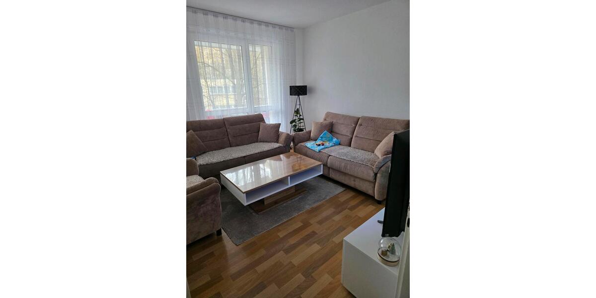 Etagenwohnung Halle (Saale) Halle-Neustadt - 3 Zimmer, 57 m&sup2;, 534&euro; | Angebot:25636743