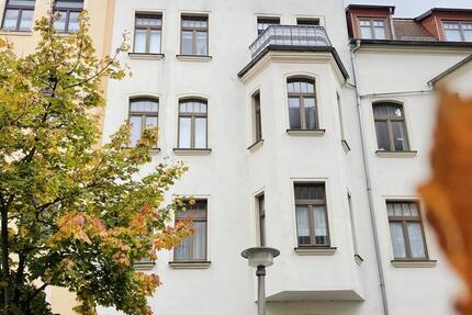 Frische renovierte 3- Zimmer- Wohnung mit Echtholzboden! Charmantes Wohnen in der Wittestraße 3 zimmer