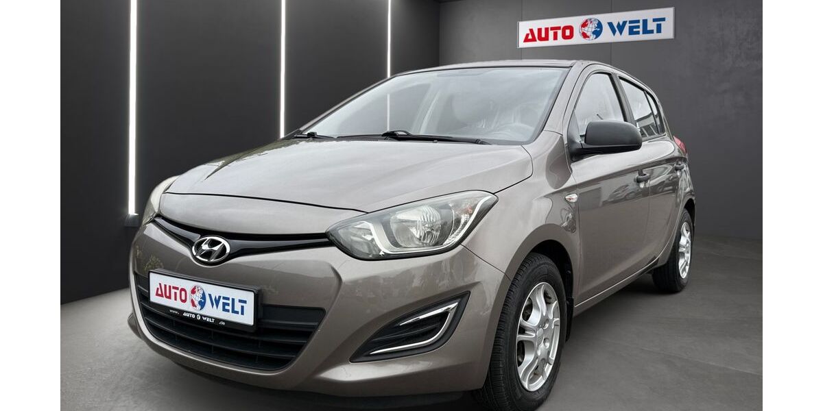 Hyundai i20 67.325 km 5.690 &euro; Sandersdorf Brehna 06796