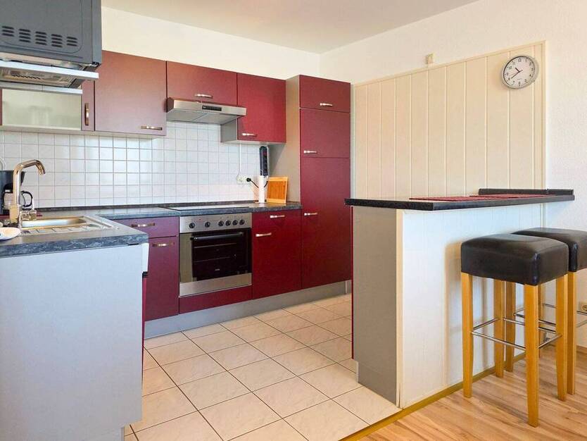 2 Zimmer | Voll möbliert + Küche | altersgerecht | Aufzug | Keller