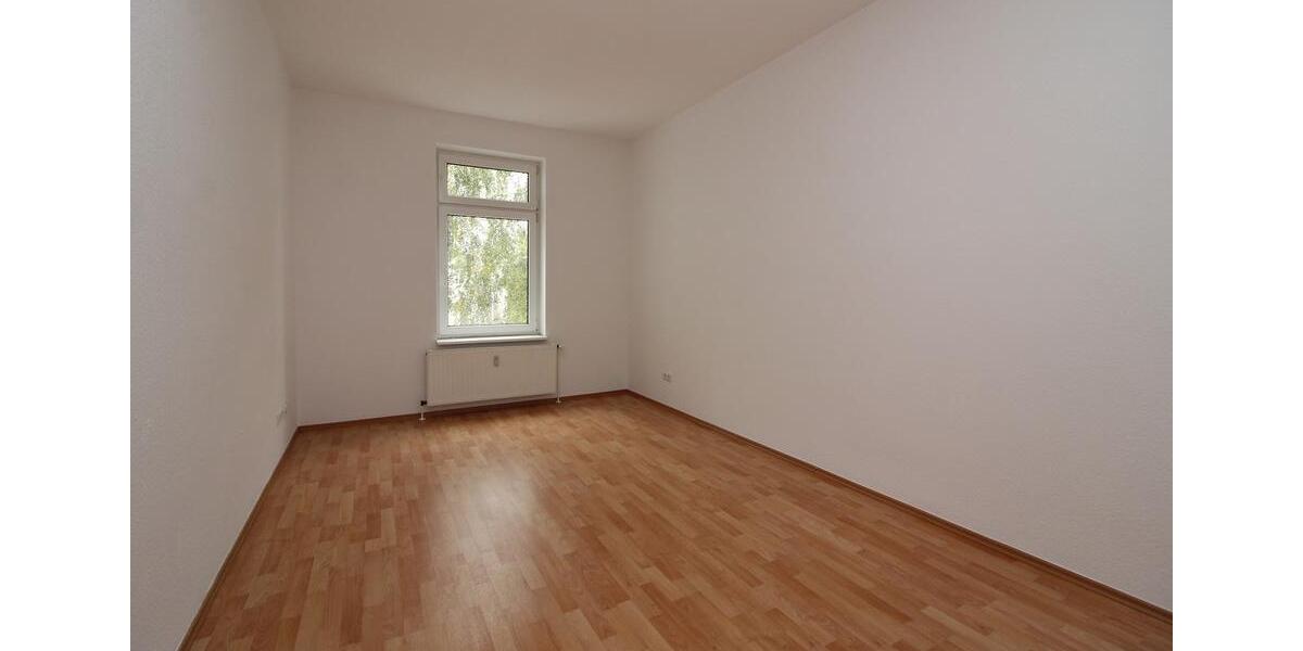 Etagenwohnung Halle (Saale) Büschdorf - 3 Zimmer, 85 m&sup2;, 595&euro; | Angebot:26659427