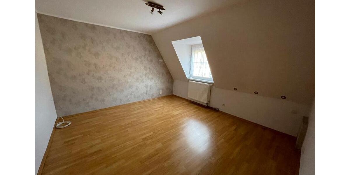 Reihenhaus Leuna - 4 Zimmer, 106 m&sup2;, 219.700&euro; | Angebot:26030080