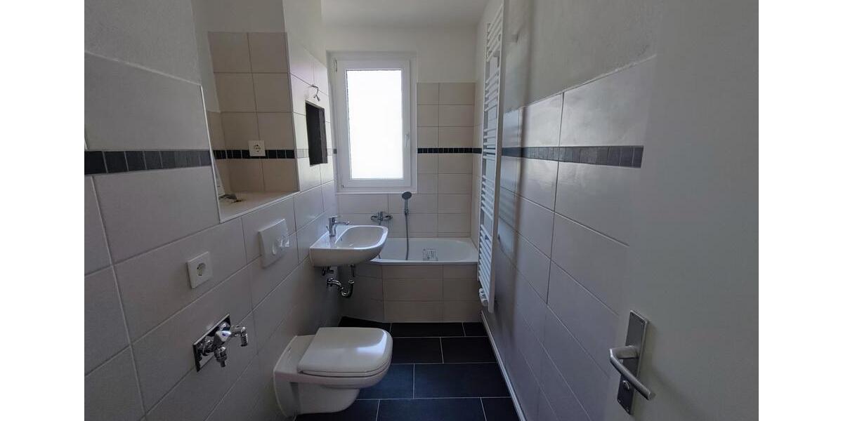 Etagenwohnung Merseburg - 3 Zimmer, 59 m&sup2;, 341&euro; | Angebot:26662548