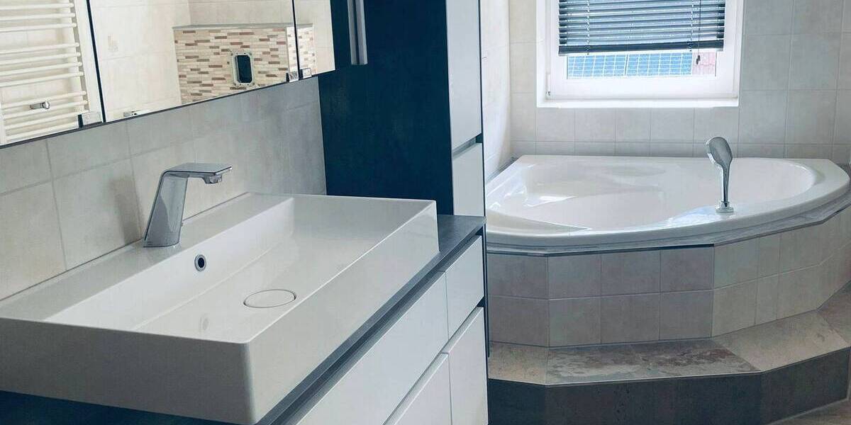 Mehrfamilienhaus, Wohnhaus Merseburg Beuna - 6 Zimmer, 250 m&sup2;, 425.000&euro; | Angebot:26473637