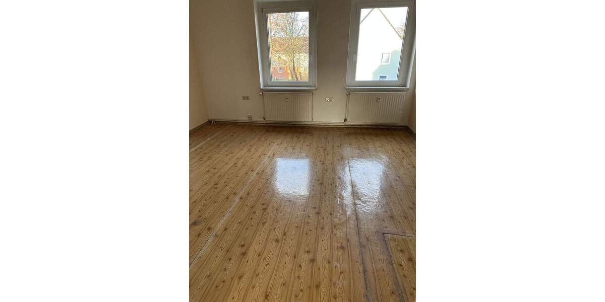 Etagenwohnung Bitterfeld-Wolfen Bitterfeld - 3 Zimmer, 65 m&sup2;, 50.000&euro; | Angebot:24610759