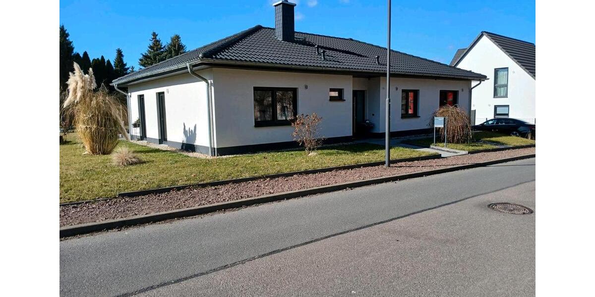 Bungalow Braunsbedra Frankleben - 3 Zimmer, 130 m&sup2;, 522.000&euro; | Angebot:26065691