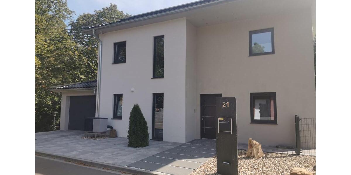 Einfamilienhaus Merseburg - 6 Zimmer, 160 m&sup2;, 670.000&euro; | Angebot:25262254