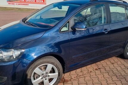 VW Golf 103.000 km 7.500 &euro; Halle/S. 06132