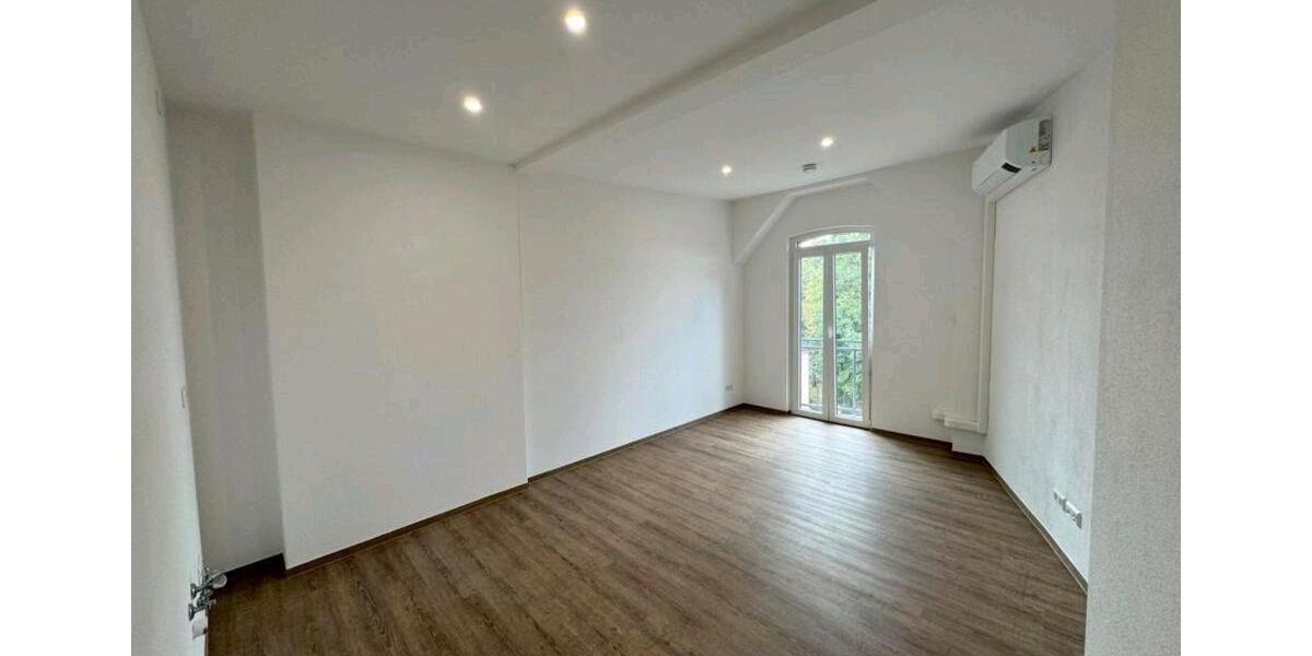 Etagenwohnung Köthen (Anhalt) - 1 Zimmer, 22 m&sup2;, 295&euro; | Angebot:26351295