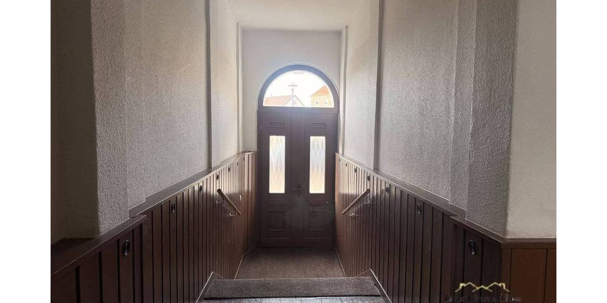 Etagenwohnung Bitterfeld Anhaltsiedlung - 4 Zimmer, 120 m&sup2;, 755&euro; | Angebot:26502887