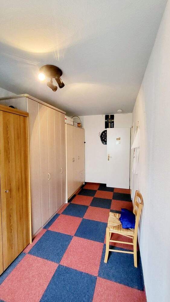 4-Raum-Wohnungruhige SiedlungGarage in TiefgarageBalkonInvestment!
