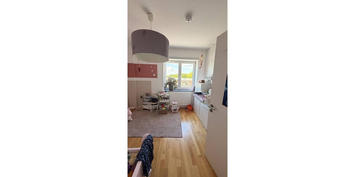 Etagenwohnung Markranstädt Quesitz - 5 Zimmer, 134 m&sup2;, 1.300&euro; | Angebot:26763989