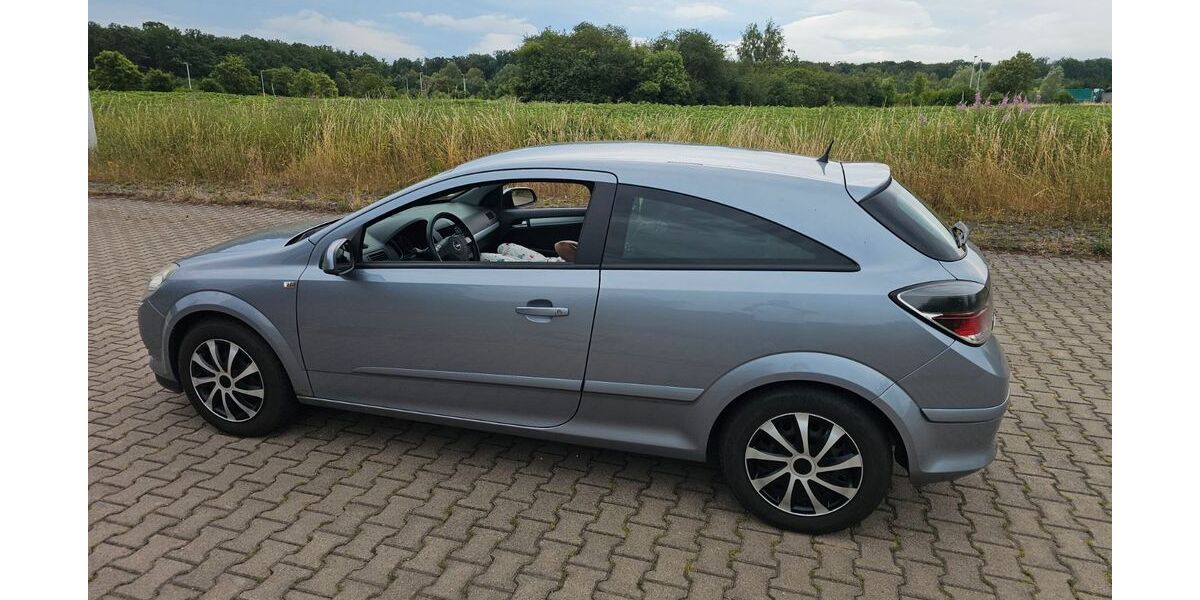 Opel Astra 255.000 km 699 &euro; Querfurt 06268