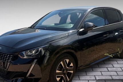 Peugeot 208 30.383 km 17.500 &euro; Halle (Saale) 06132