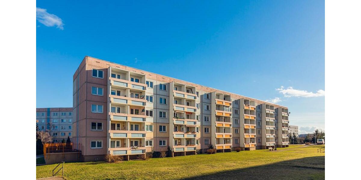 Etagenwohnung Eisleben (Lutherstadt) - 3 Zimmer, 57 m&sup2;, 300&euro; | Angebot:26235245