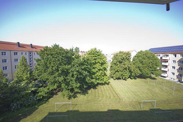 Etagenwohnung Halle (Saale) Landrain - 4 Zimmer, 70 m&sup2;, 617&euro; | Angebot:26904216