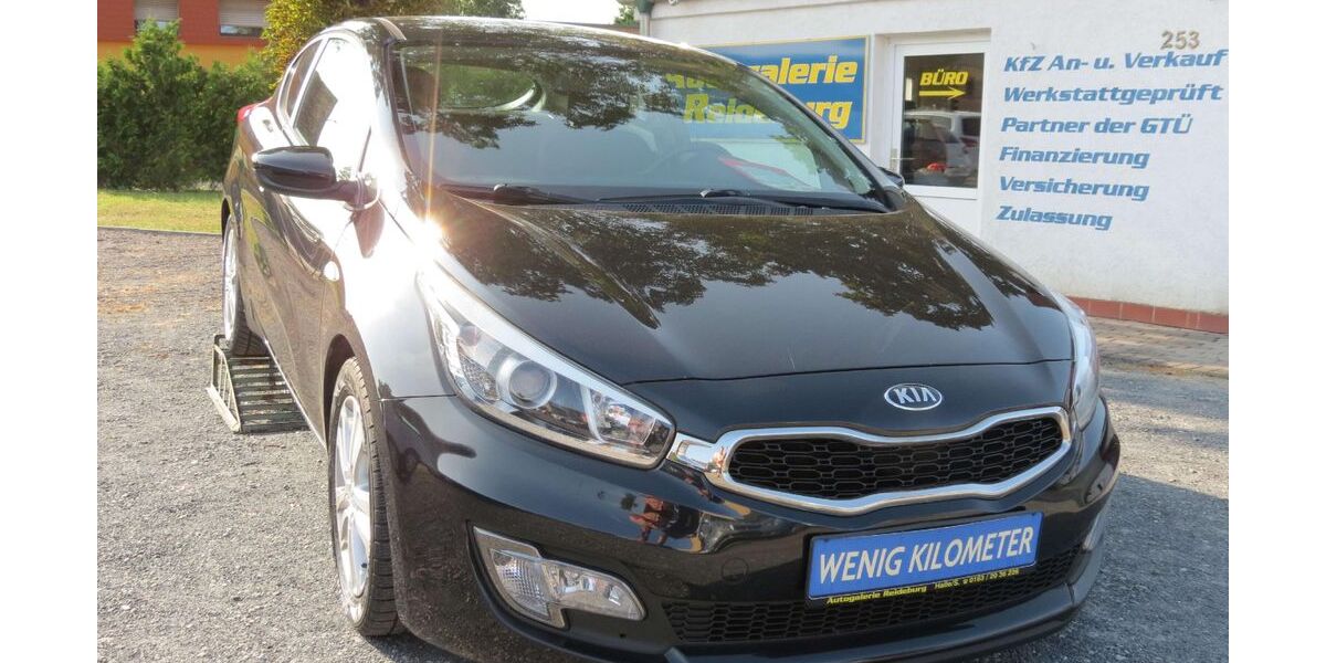 Kia ceed / Ceed 144.000 km 6.940 &euro; Halle/ Saale 06116