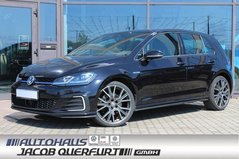 VW Golf 117.523 km 16.475 € Querfurt 06268