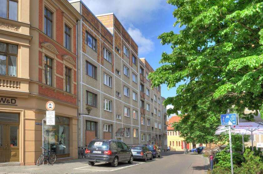 Wohnung zum Mieten in Halle 463 € 51.42 m² 2 zimmer