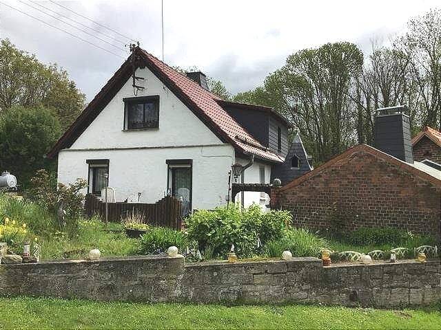Einfamilienhaus Seegebiet Mansfelder Land Dederstedt - 5 Zimmer, 100 m&sup2;, 90.000&euro; | Angebot:26683901