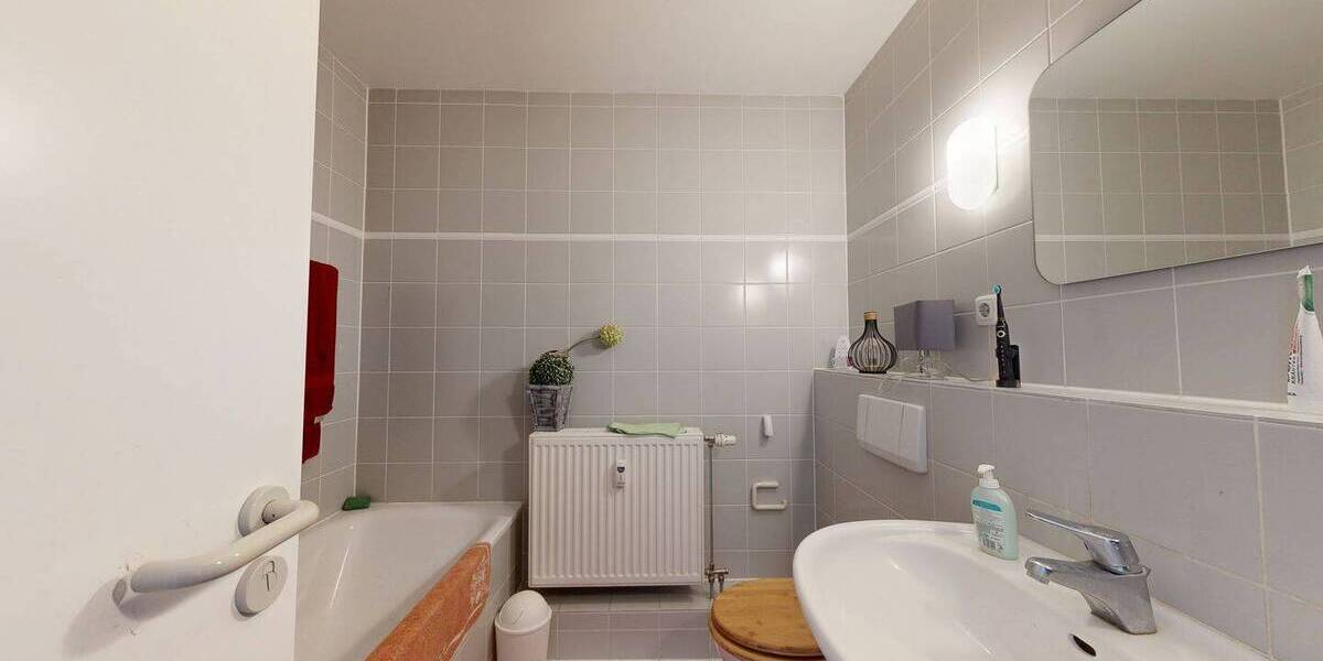 Etagenwohnung Schkeuditz Radefeld - 2 Zimmer, 60 m&sup2;, 105.000&euro; | Angebot:26117715