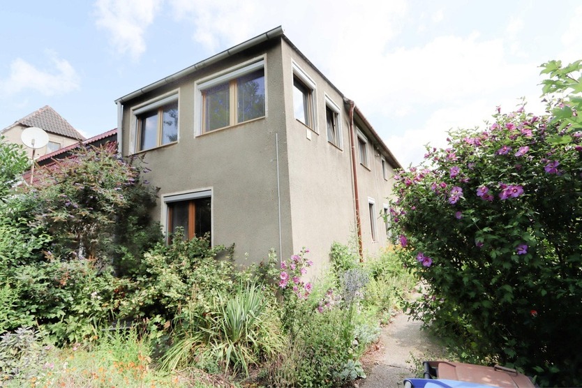 Zweifamilienhaus direkt am Leipziger Teich - Garten - Garage - Gasbrennwerttherme von 2016