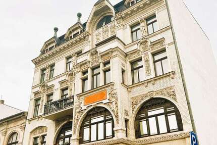 Wohnung zum Mieten in Halle 1.225 € 151.74 m² 5 zimmer