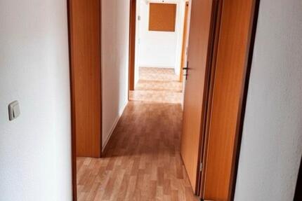Wohnung Halle (Saale) Frohe Zukunft - 3 Zimmer, 60 m&sup2;, 550&euro; | Angebot:24598781