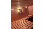 Provisionsfrei! Zwei Einfamilienhäuser, Sauna, Kamin und Pool
