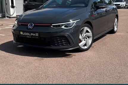 VW Golf 56.120 km 24.380 &euro; Merseburg 06217