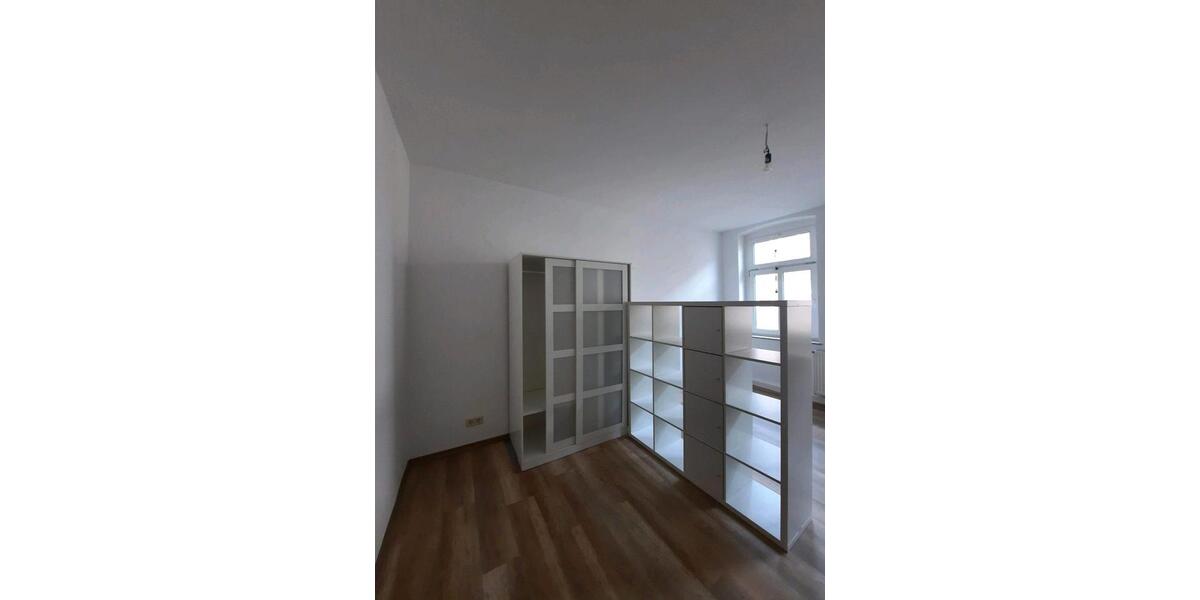 Etagenwohnung Halle (Saale) Damaschkestraße - 3 Zimmer, 70 m&sup2;, 750&euro; | Angebot:25614490