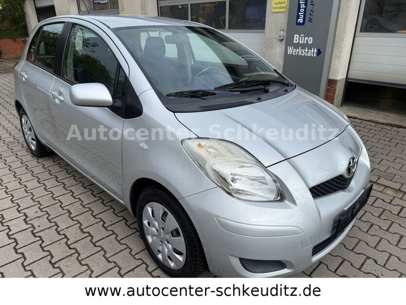 Toyota Yaris 116.000 km 4.500 € Schkeuditz 04435