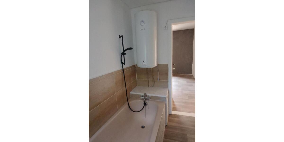 Einfamilienhaus Seegebiet Mansfelder Land - 7 Zimmer, 200 m&sup2;, 83.000&euro; | Angebot:26657379