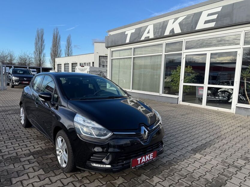 Renault Clio 8.800 km 13.600 € Köthen 06366