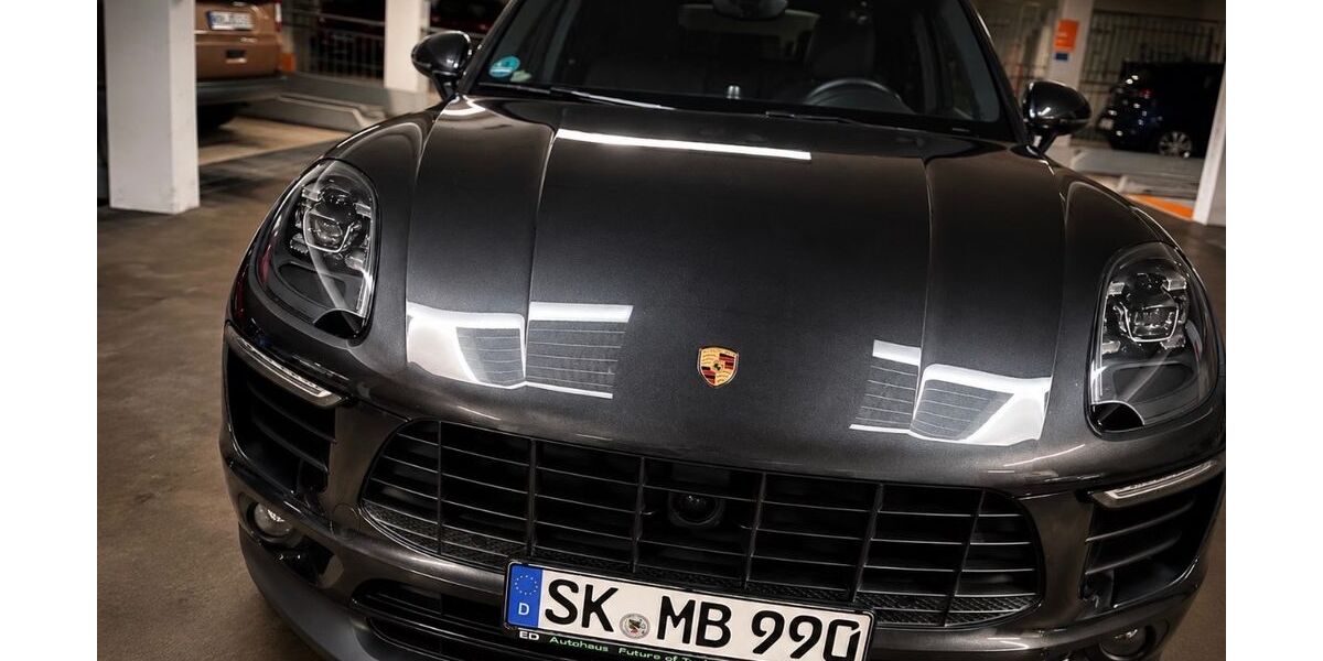 Porsche Macan 142.240 km 35.000 &euro; Halle 06108