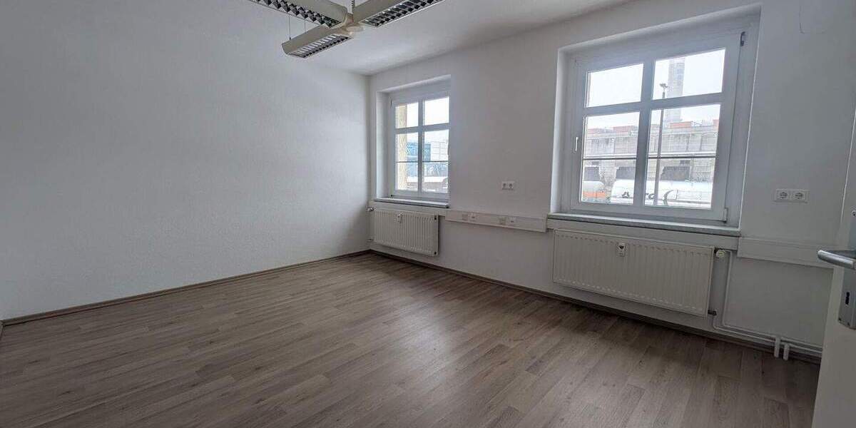Gewerbeobjekt Bitterfeld-Wolfen Bitterfeld - 4 Zimmer, 630&euro; | Angebot:24876050