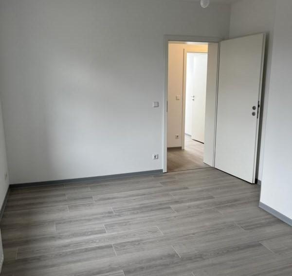 Etagenwohnung Seegebiet Mansfelder Land - 4 Zimmer, 95 m&sup2;, 650&euro; | Angebot:24710289